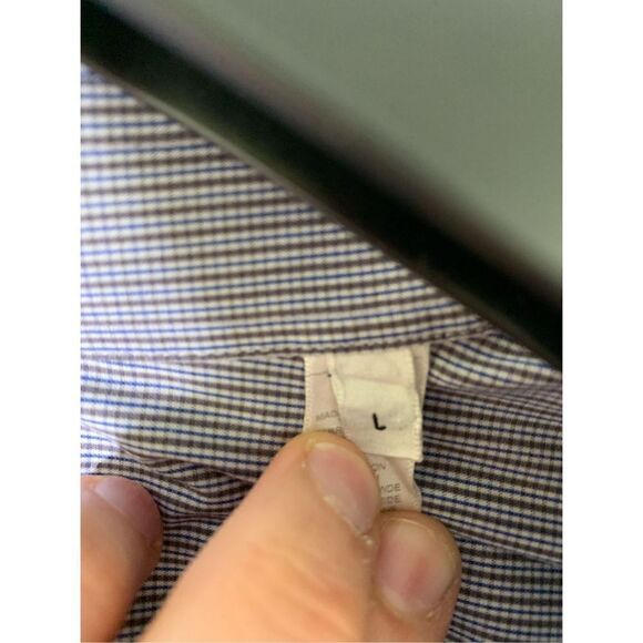 Armani Collezioni button down shirt size large - Picture 4 of 7